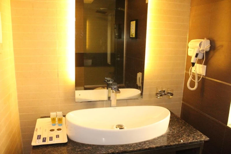 galesia-hotel-%26-resort